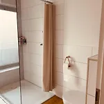 Albloft - Modernes Neues Nahe & Alb Fuer Bis Zu 6 Personen In *