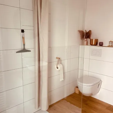 Albloft - Design-wohnung 82 Qm Mit Balkon Und Parkplatz 10 Minuten Nach Tuebingen דירה