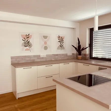 דירה Albloft - Design-wohnung 82 Qm Mit Balkon Und Parkplatz 10 Minuten Nach Tuebingen Kirchentellinsfurt