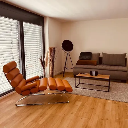 شقة Albloft - Modernes Neues Nahe & Alb Fuer Bis Zu 6 Personen In