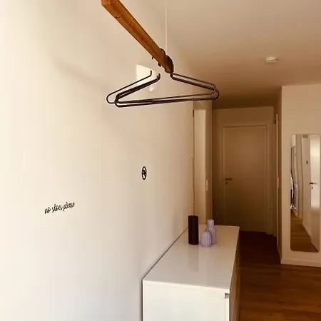 Albloft - Design-wohnung 82 Qm Mit Balkon Und Parkplatz 10 Minuten Nach Tuebingen *