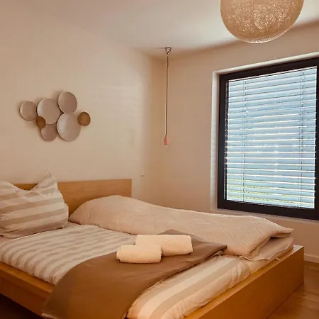 Apartment Albloft - Modernes Neues Nahe & Alb Fuer Bis Zu 6 Personen In