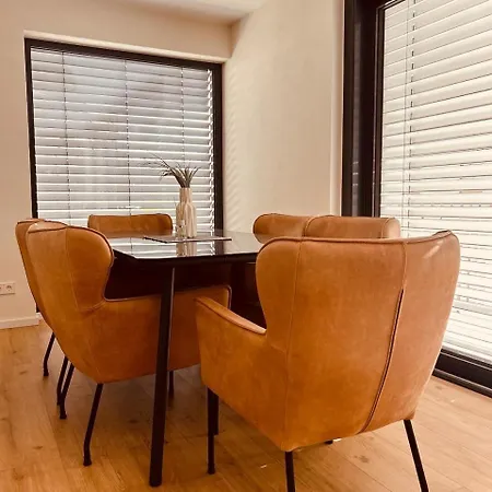 Albloft - Design-wohnung 82 Qm Mit Balkon Und Parkplatz 10 Minuten Nach Tuebingen * Kirchentellinsfurt