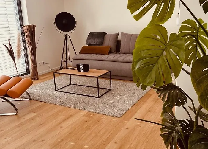 Albloft - Modernes Neues Nahe & Alb Fuer Bis Zu 6 Personen In